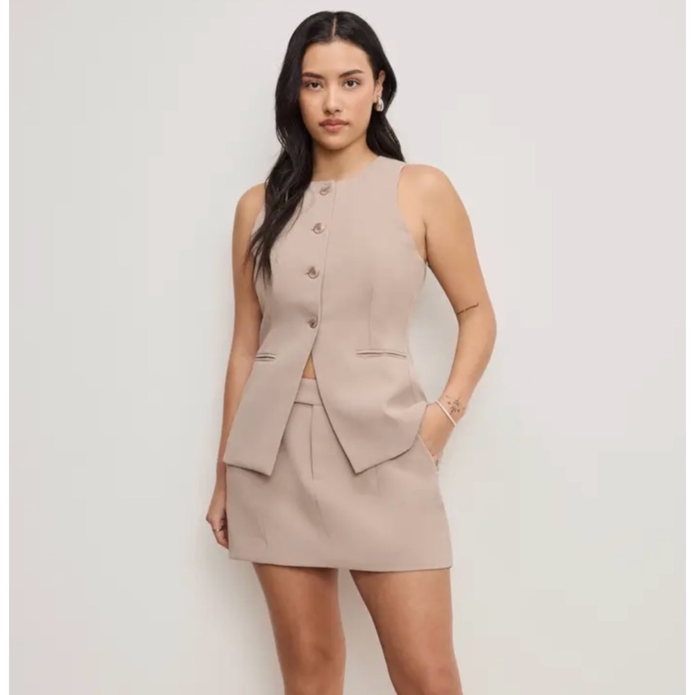 Good American Luxe Suiting Mini Skirt